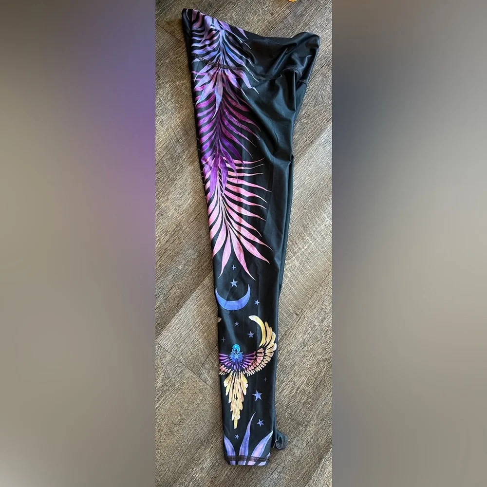 Excellent Condition Teeki Phoenix Rising - Picture 7 of 8